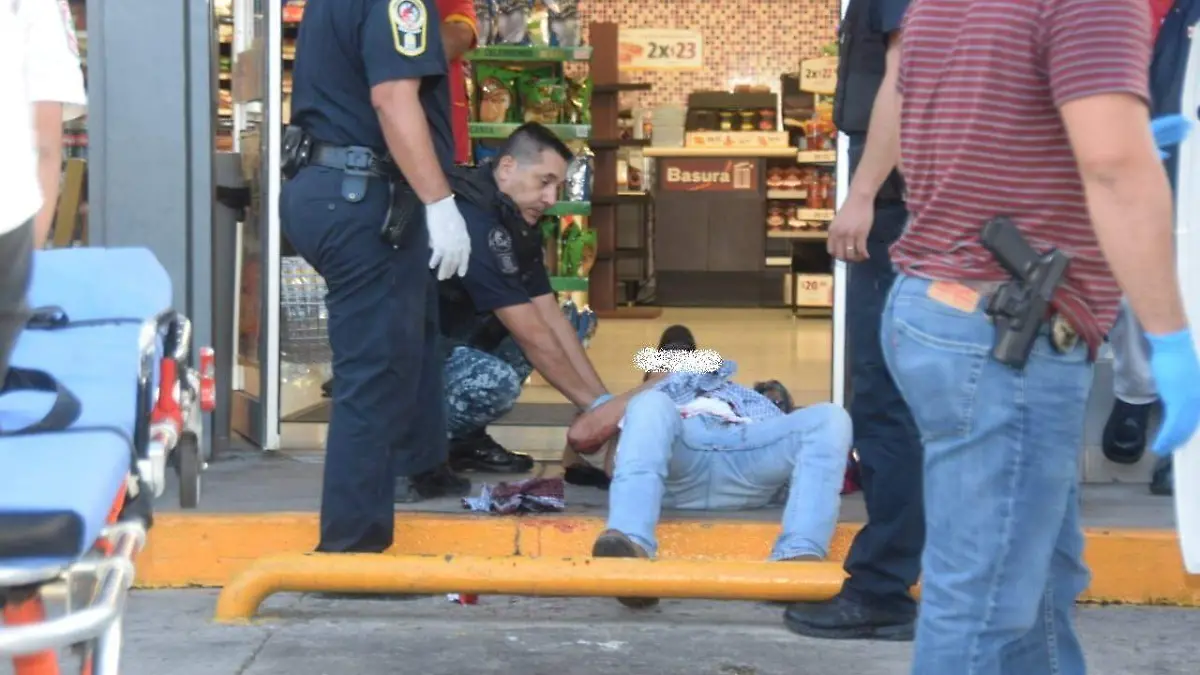 herido en oxxo