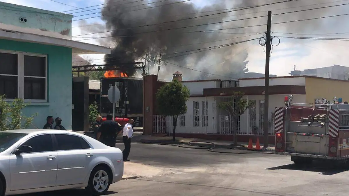 trailer se incendia