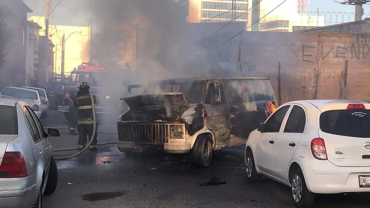 incendio camioneta
