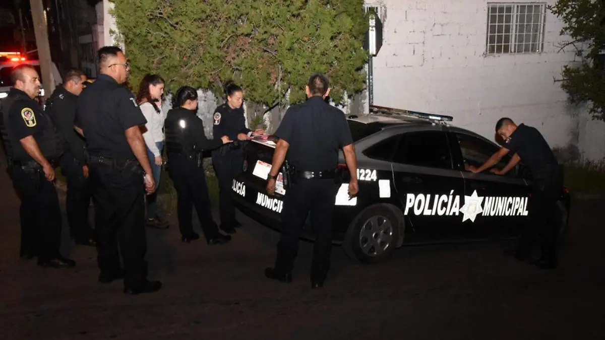 policía