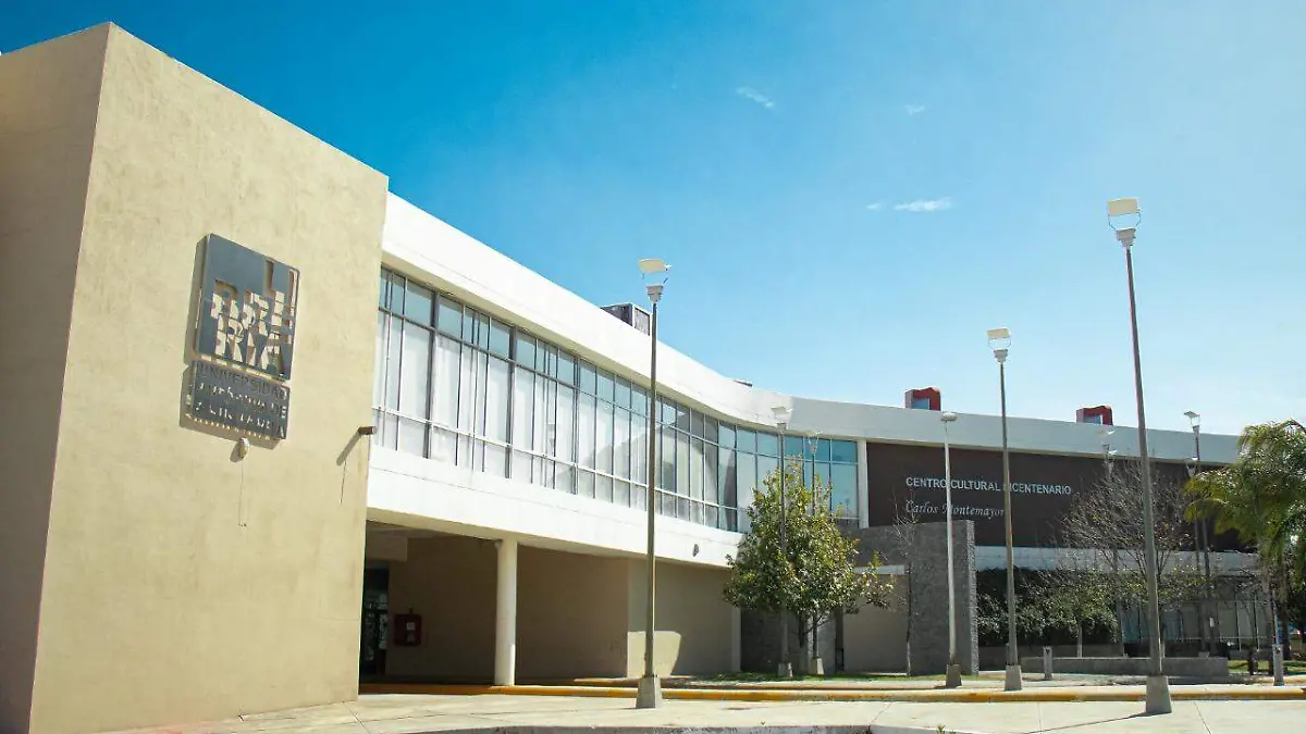 biblioteca carlos montemayor 2