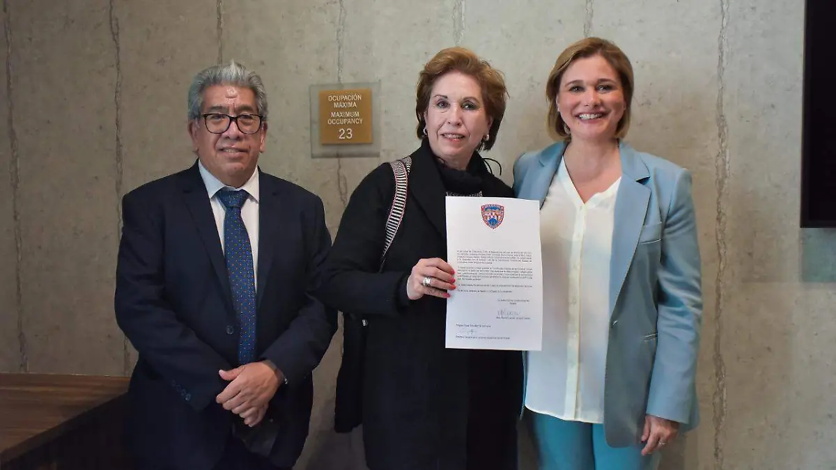 amparo gonzalez y maru