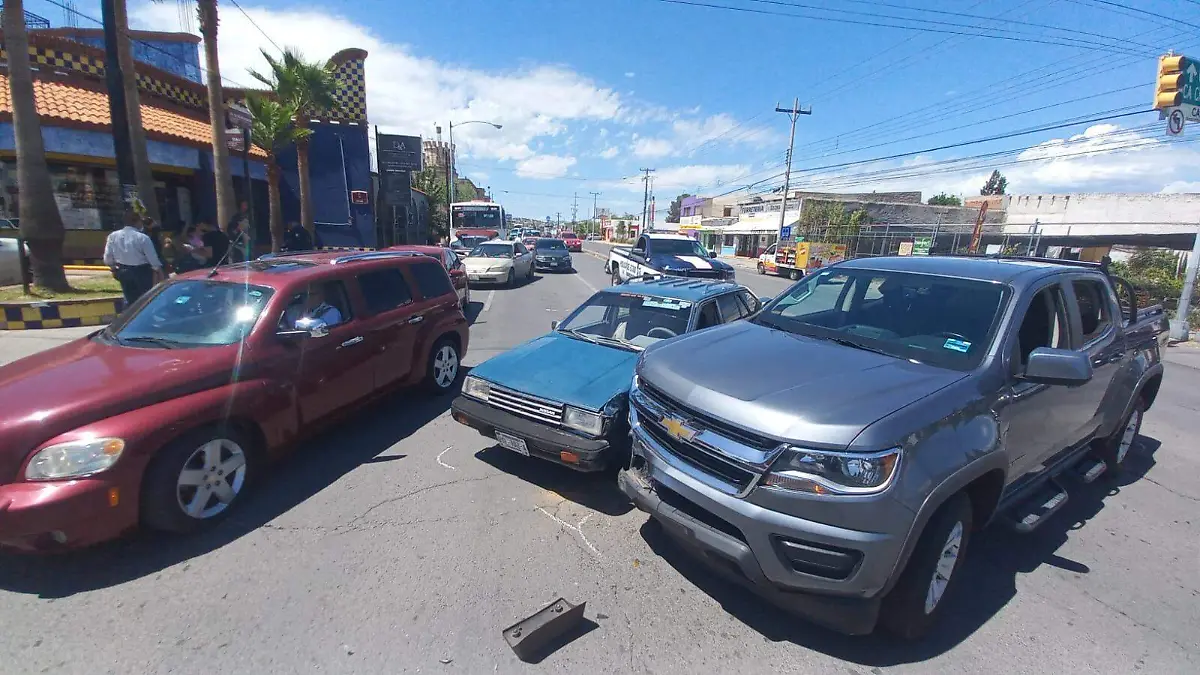 choque en la 20 de novimebre