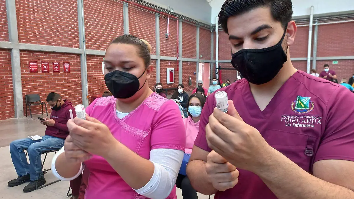 vacuna covid a jovenes