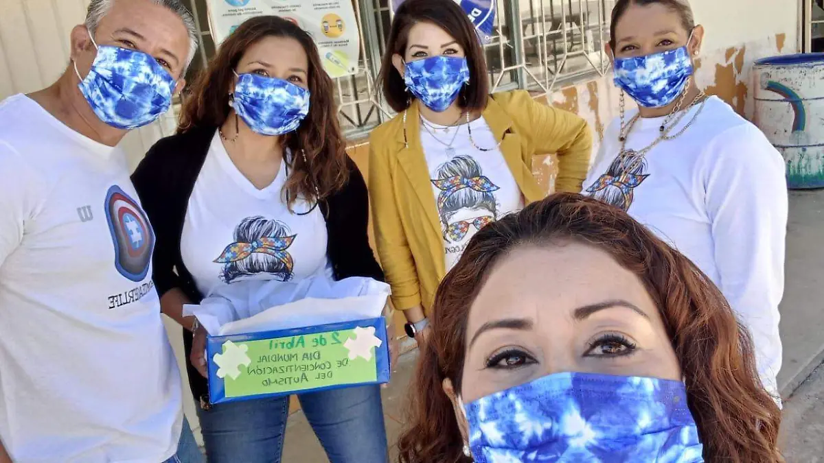 “Iluminemos de azul