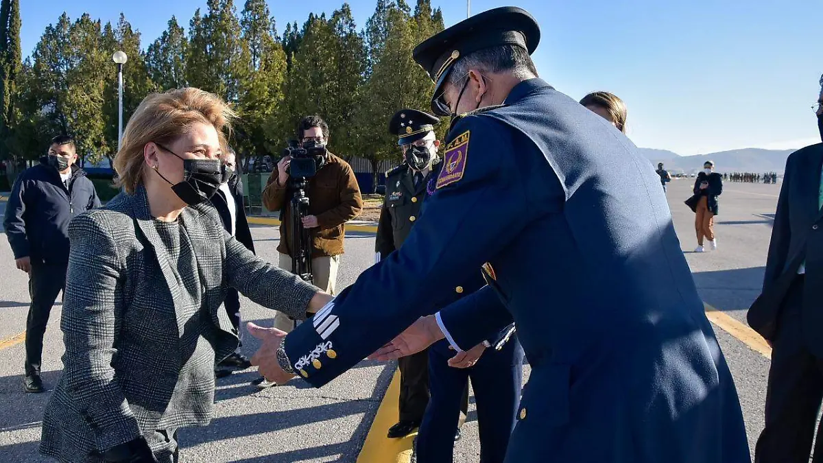 maru en ceremonia de nombramiento