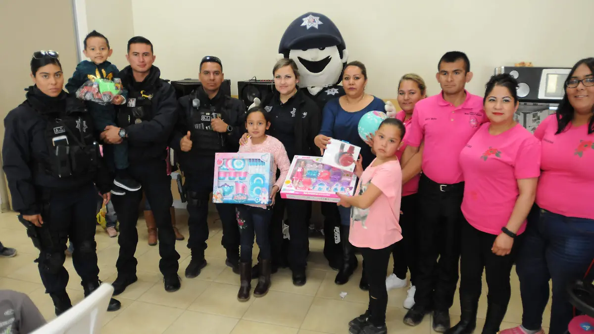 policia estatal posada para niños (11)