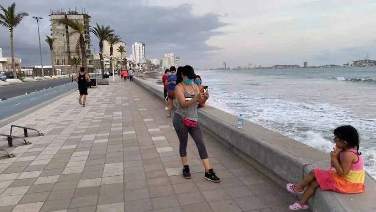 playa foto el sol de mazatlan