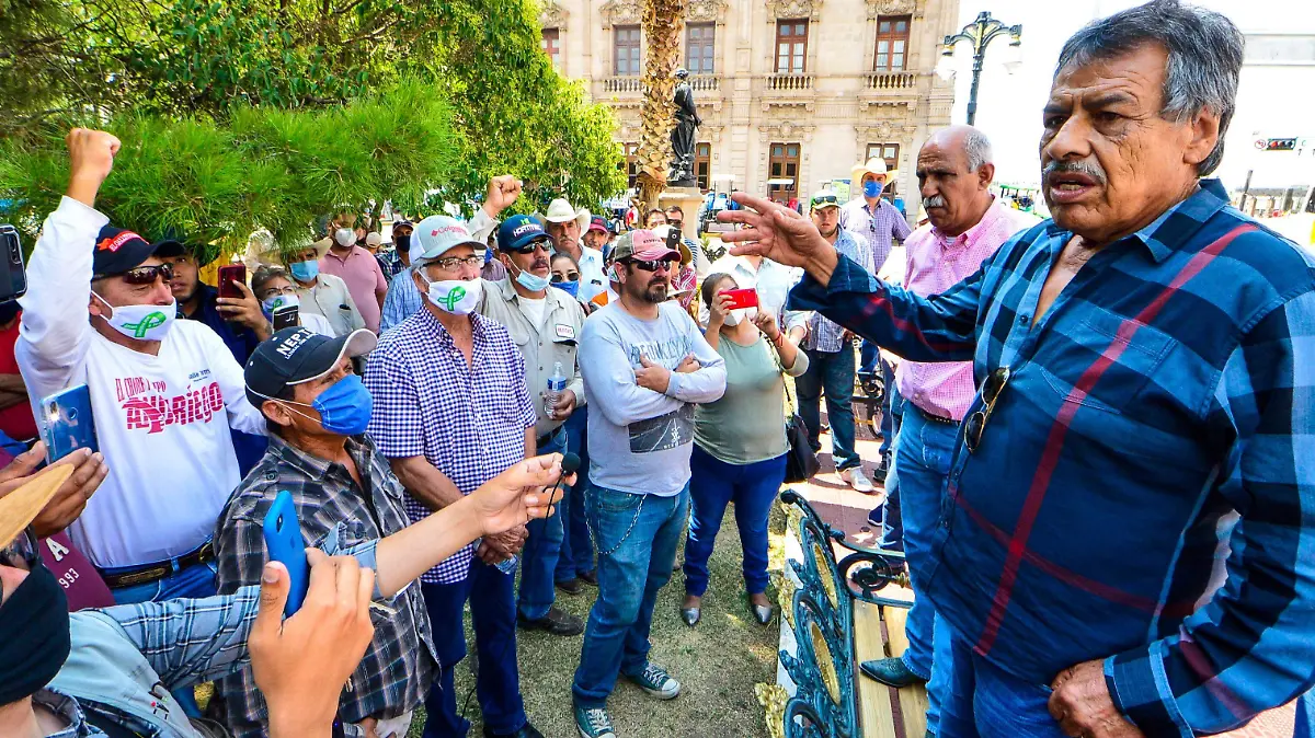 GERA- aplauden agricultores