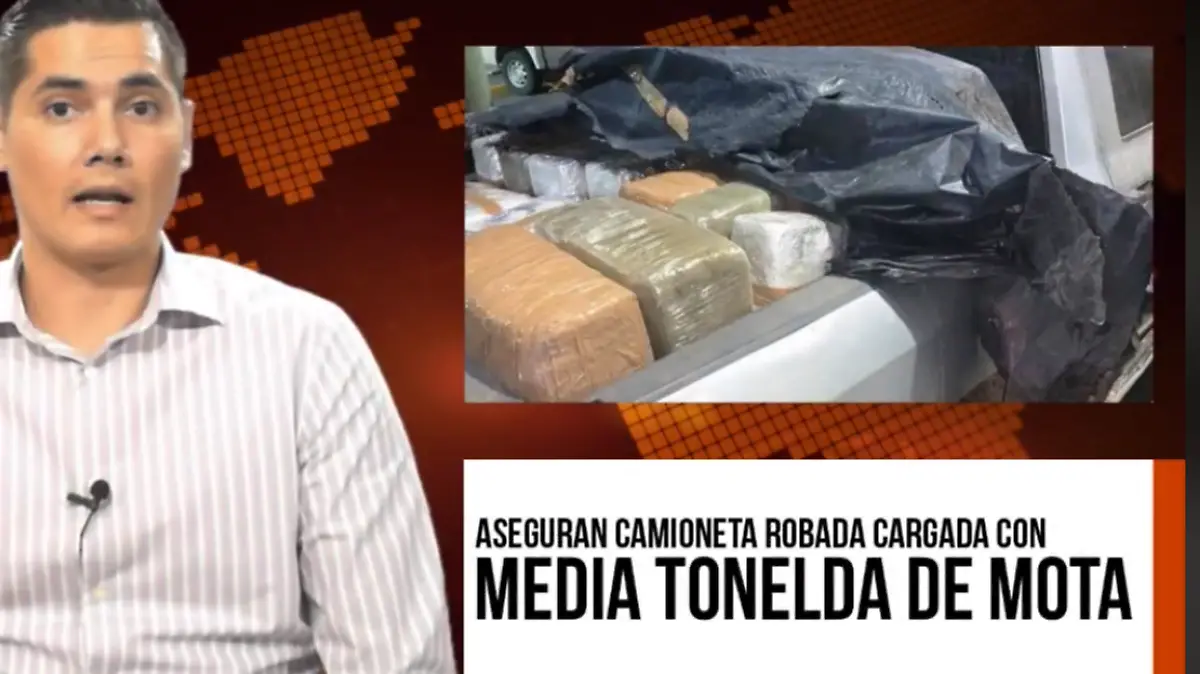 Aseguran camioneta