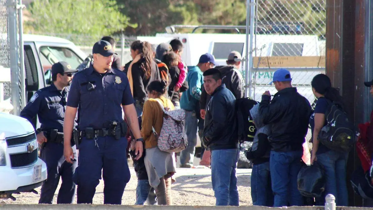 se entregan migrantes8
