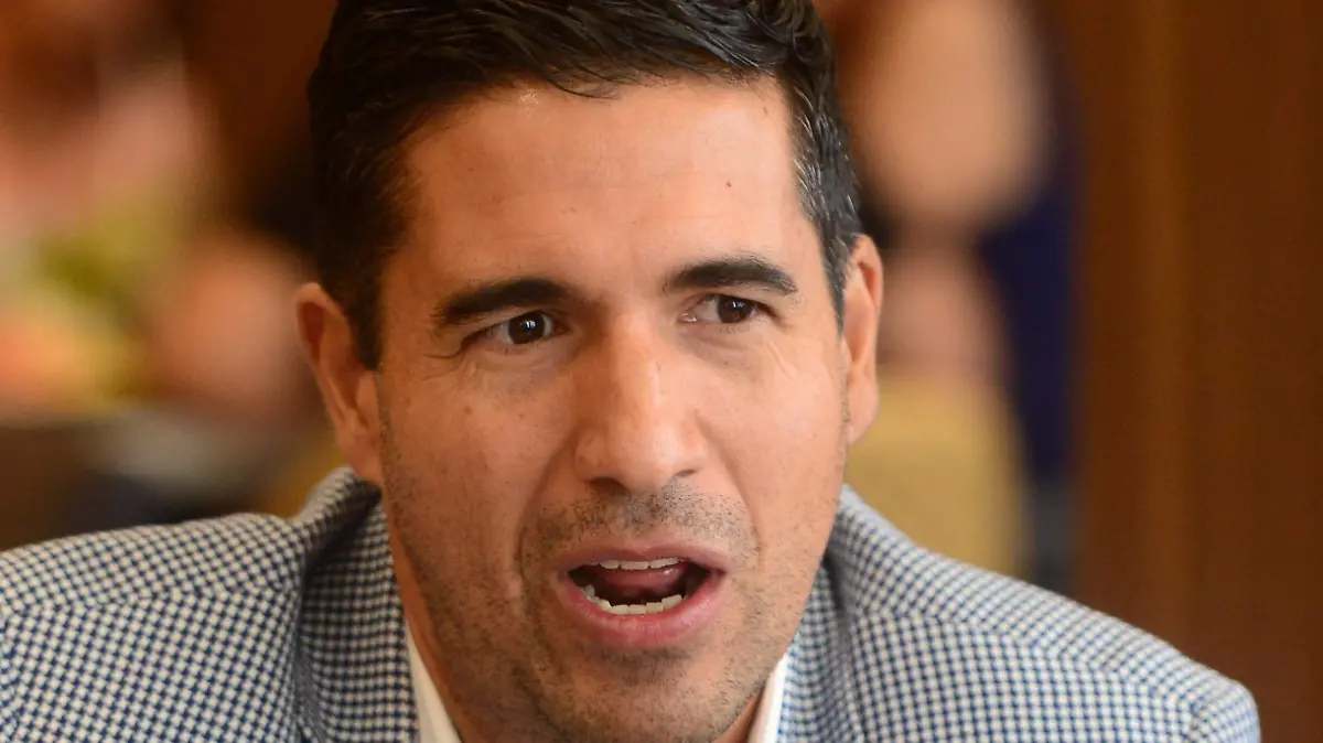 manuel chavez  (18)