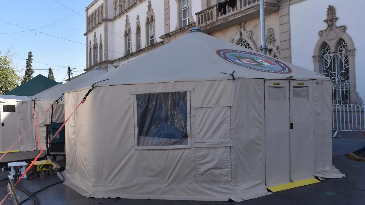 LISTO HOSPITAL MOVIL PARA RECIBIR PACIENTES COVID (1)