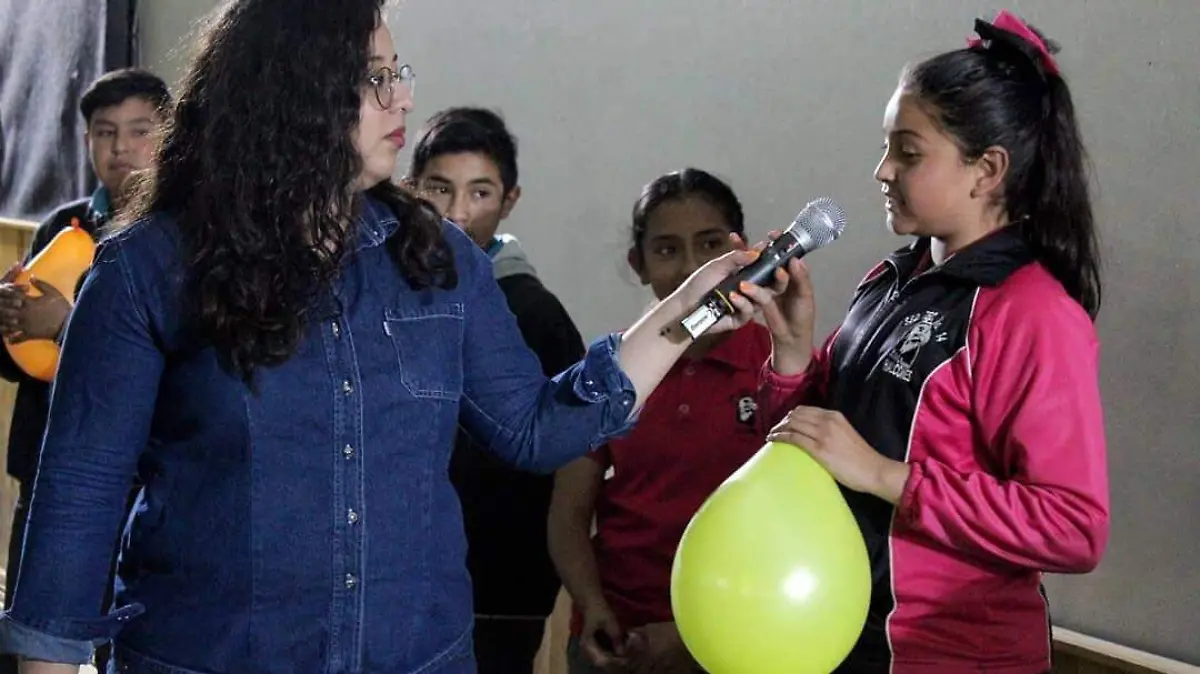 3 Aprenden sobre el sentido de la vida más de 400 jóvenes de El Largo Maderal