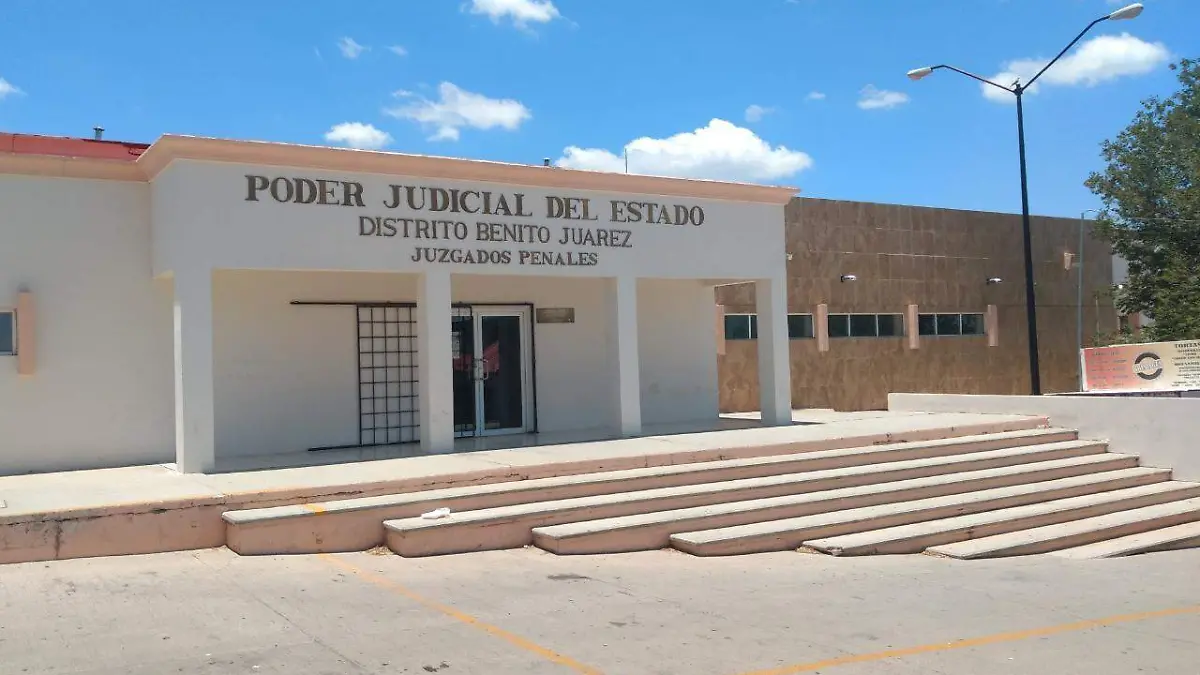1 Policías municipales participan en readaptación social de exconvictos