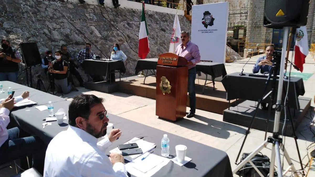 Sesion de congreso del estado en la boquilla