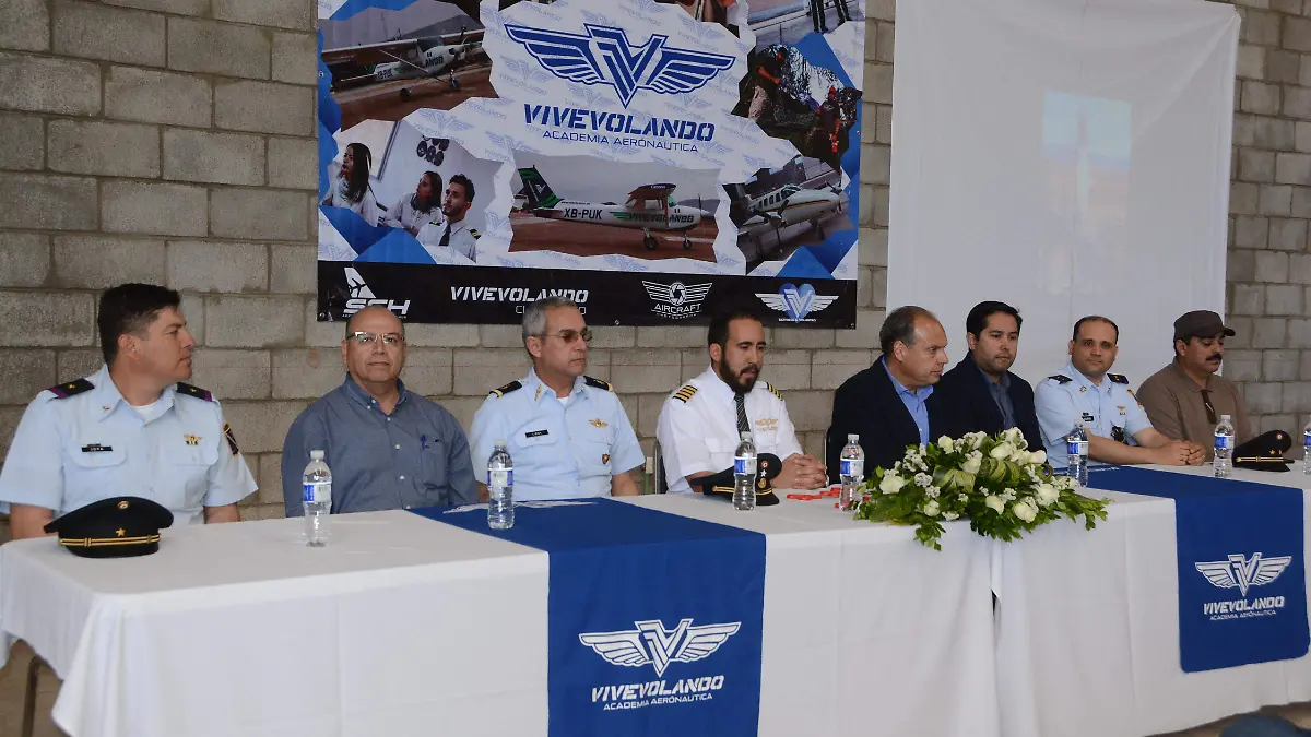 inagruacion academia aeronautica vive volando (6)