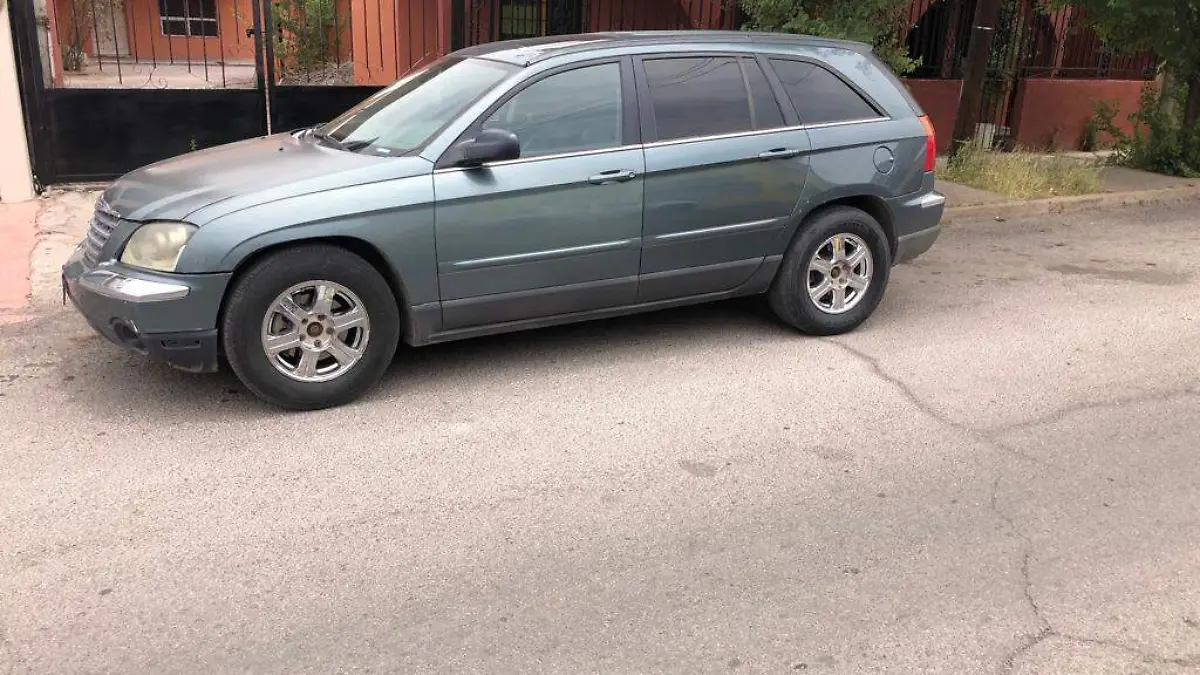 Encuentran auto que fue robado