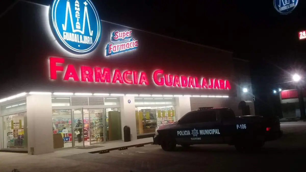 1 Roban 21 mil pesos de farmacia y 15 celulares de una casa de empeño