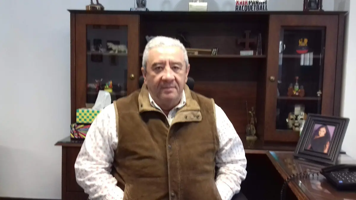 Adolfo Baca Magaña (2)