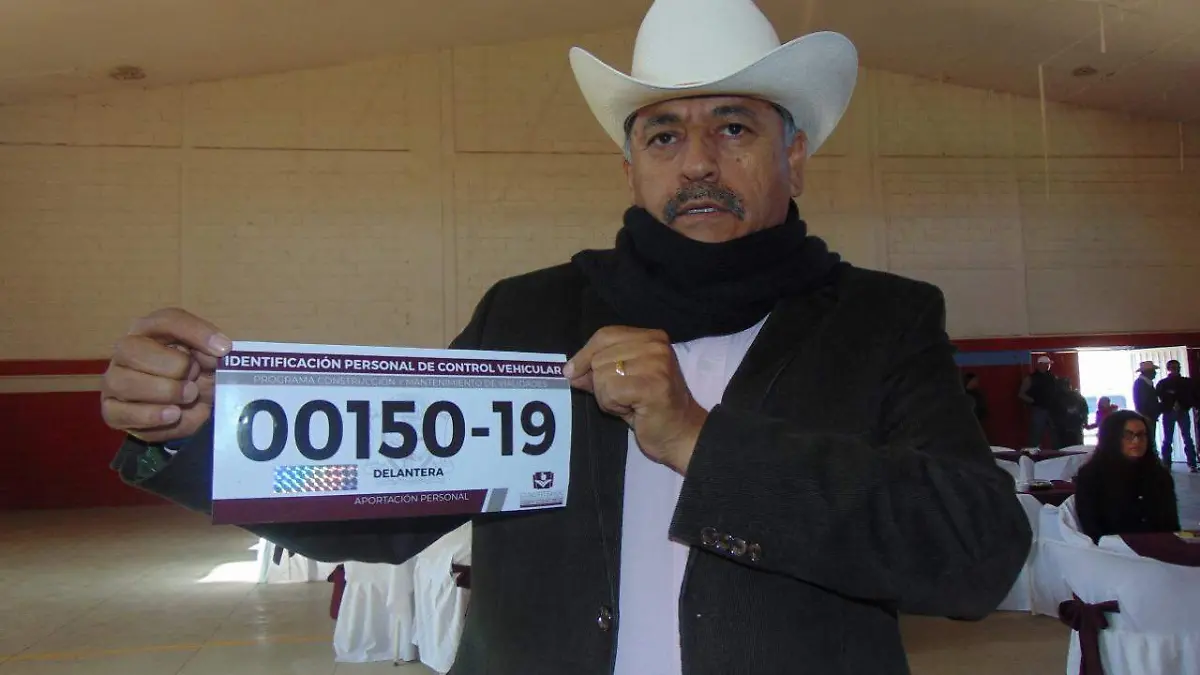 El alcalde Carlos Tena indico que el engomado no es una improvisación  y está aprobado por el consejo del CUM  y la mesa de seguridad aunque no se podrá hacer público