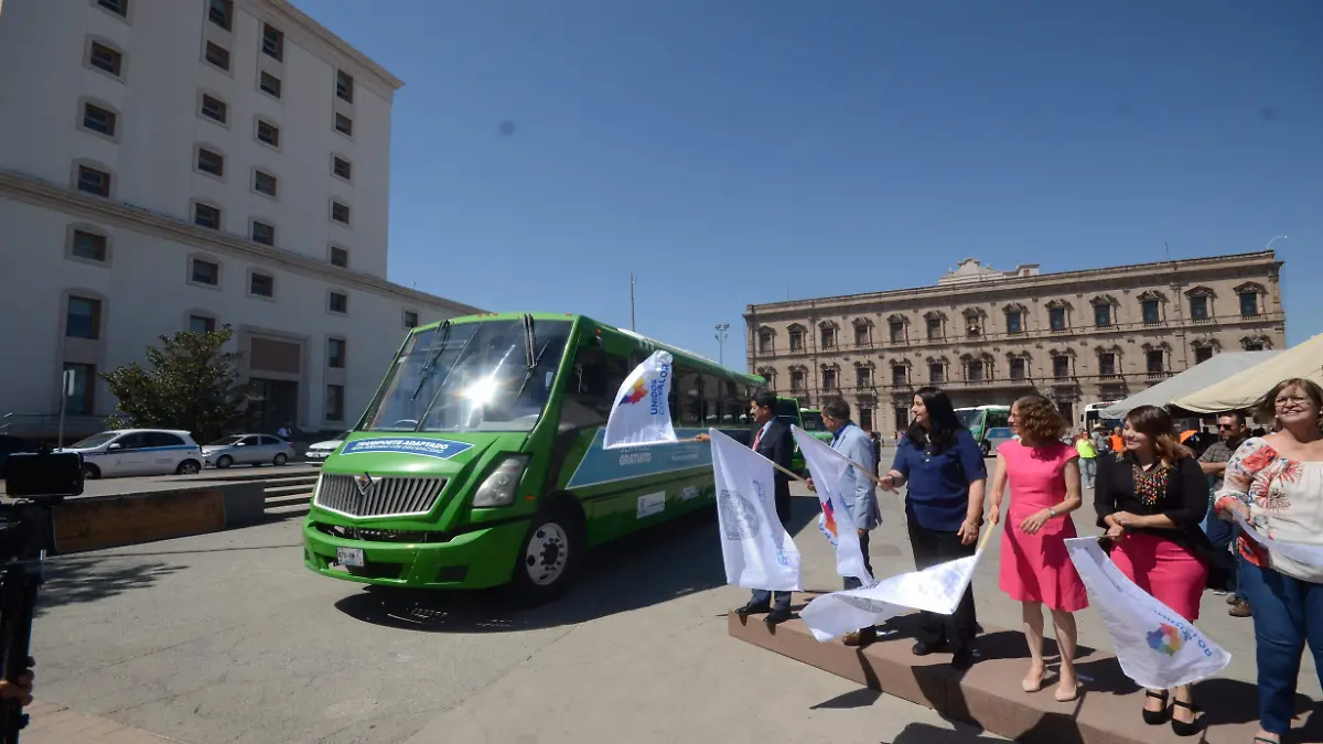 entrega de tarjetas a personas con discapacidad (20)