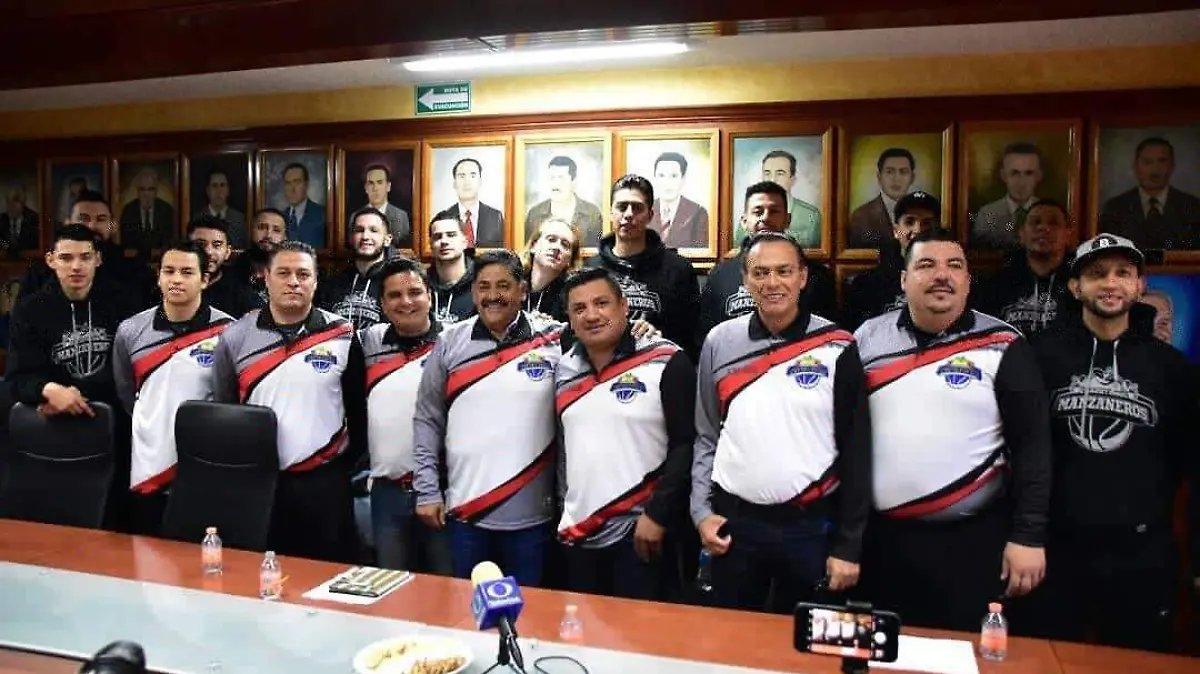 were-manzaneros 4cols