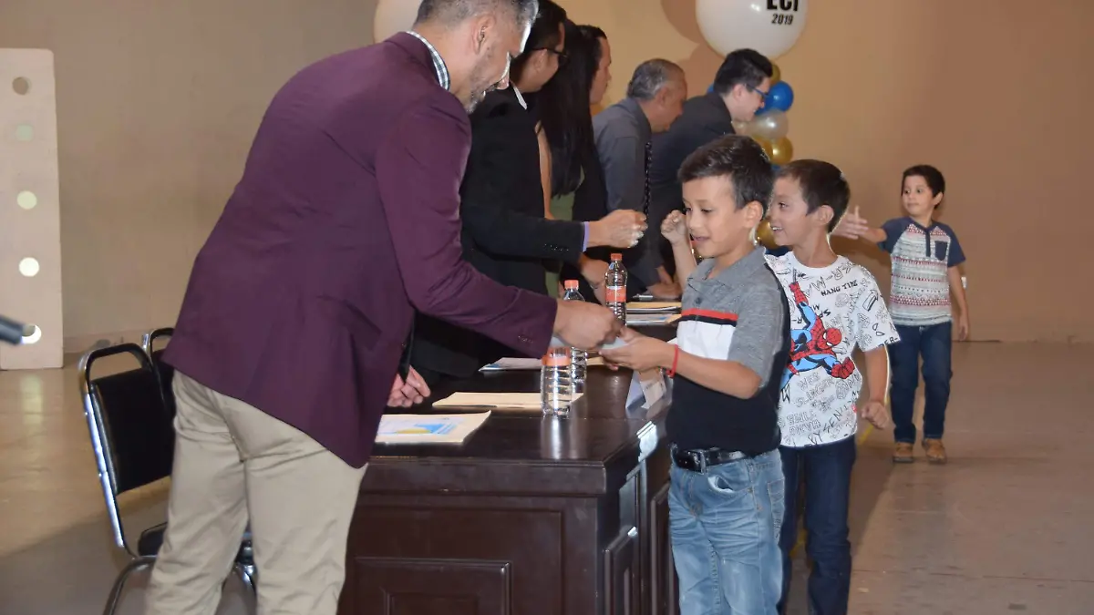 Evento regreso a clases maquiladora ECI (25)