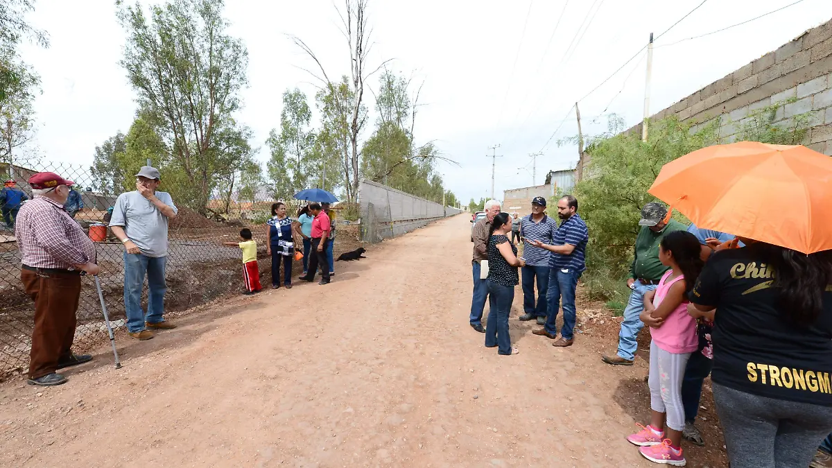 problematica por barda con colonos de col aerpuerto 5ta etapa nota lalo  (16)