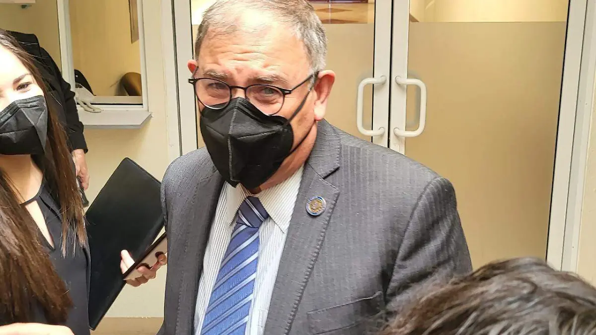 fiscal general roberto fierro