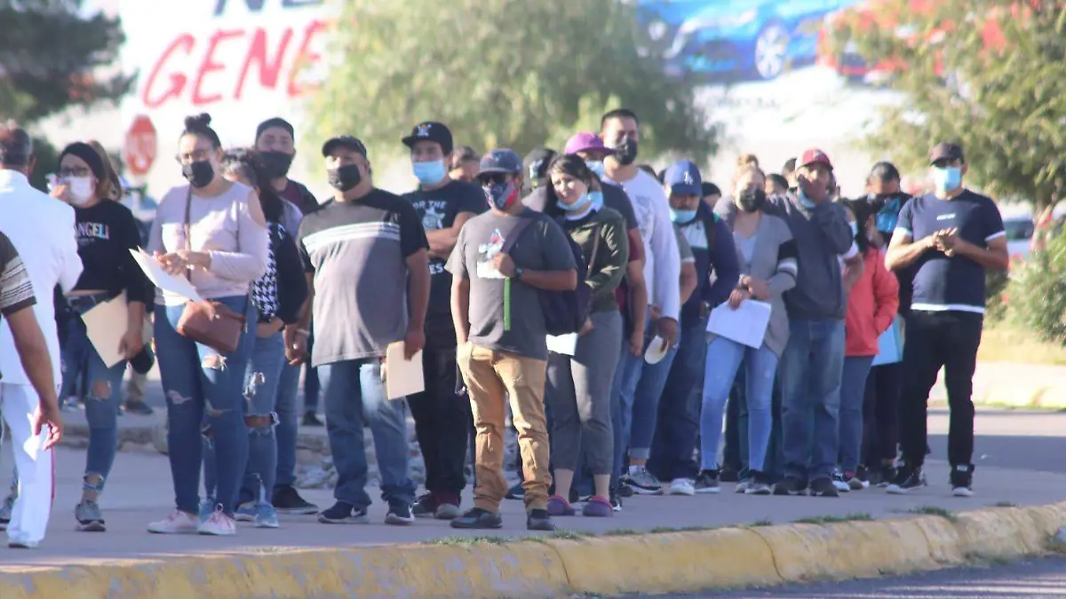 vacunacion en el estadio dew beis