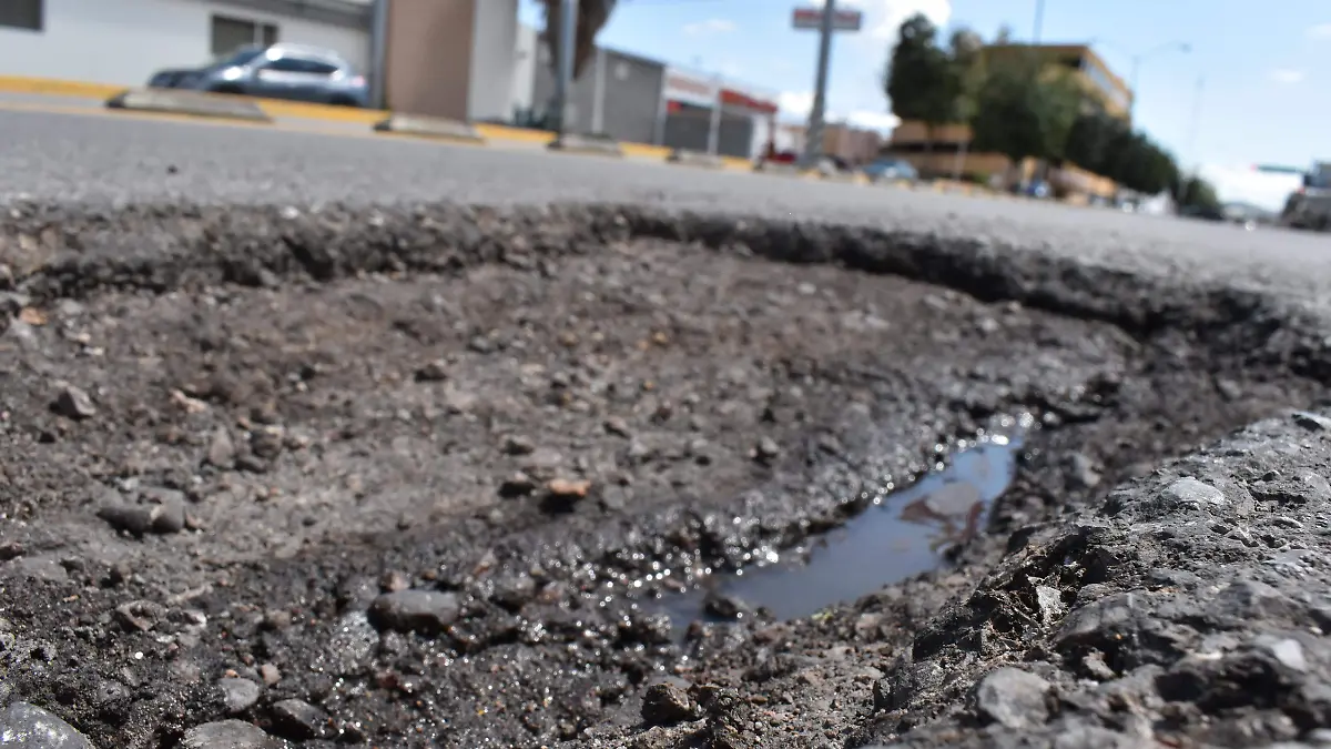 AUMENTAN BACHES EN LA CD NOTA ROBERTO  (8)