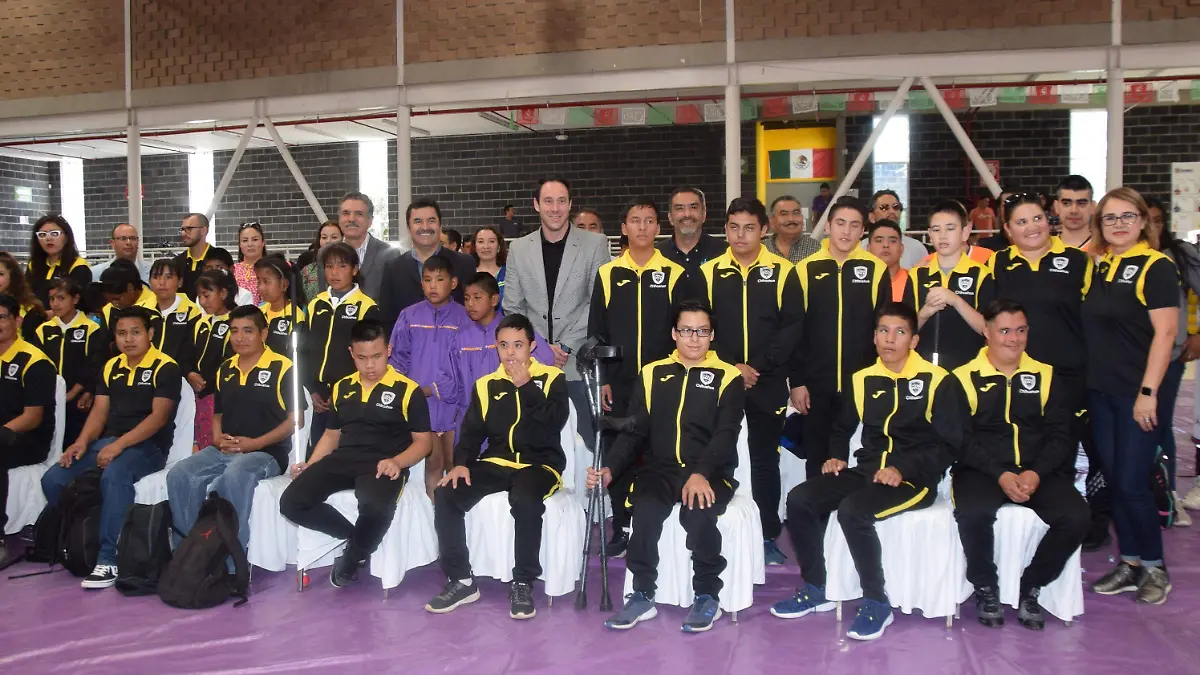 Ceremonia de abanderamiento delegacion chihuahua 2019 (52)