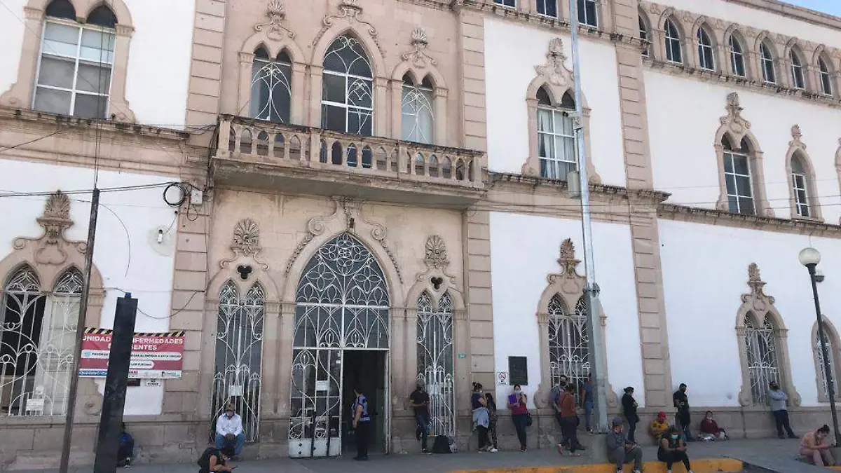 Contagio Médicos hospital central pandemia coronavirus 1