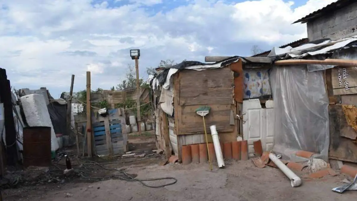 casita casa de cartón