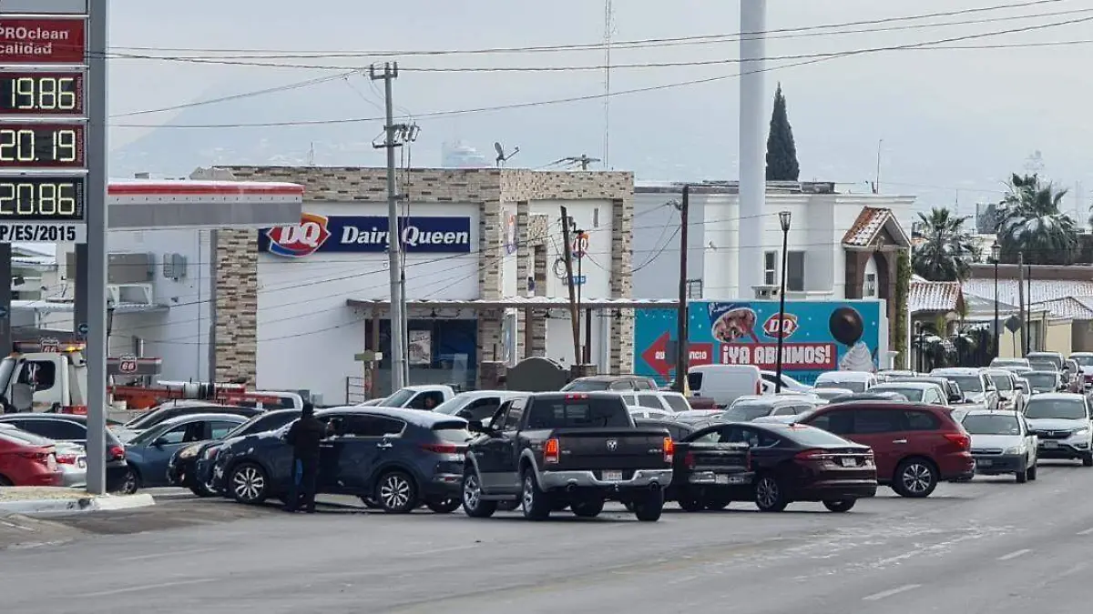 Gasolineras filas