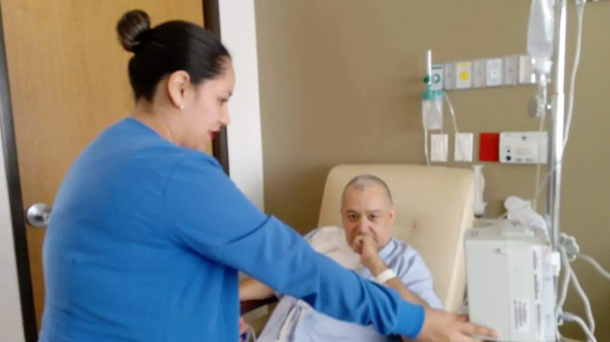 EMPRESARIO CARLOS DÁVILA CÁNCER (3)