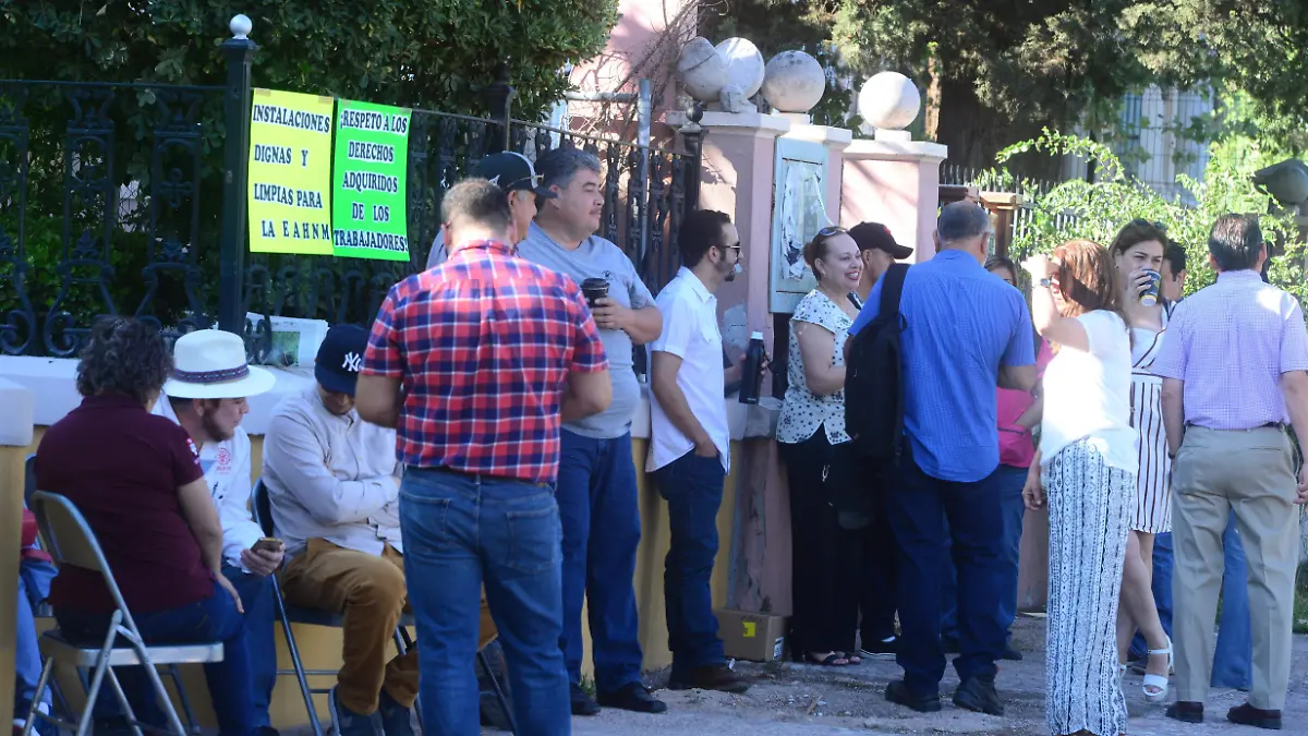 Acceso bloqueado al INAH por sindicalizados  (4)