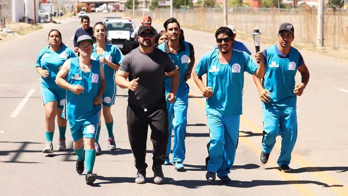 2 Encienden la antorcha de la Olimpiada Especial Estatal 2019