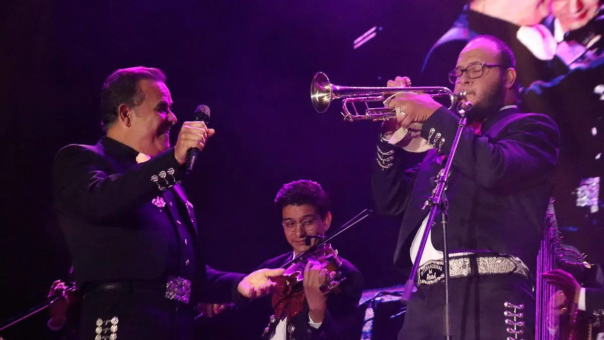 c14d6002-1348-4cfe-9a2a-3394175654fb