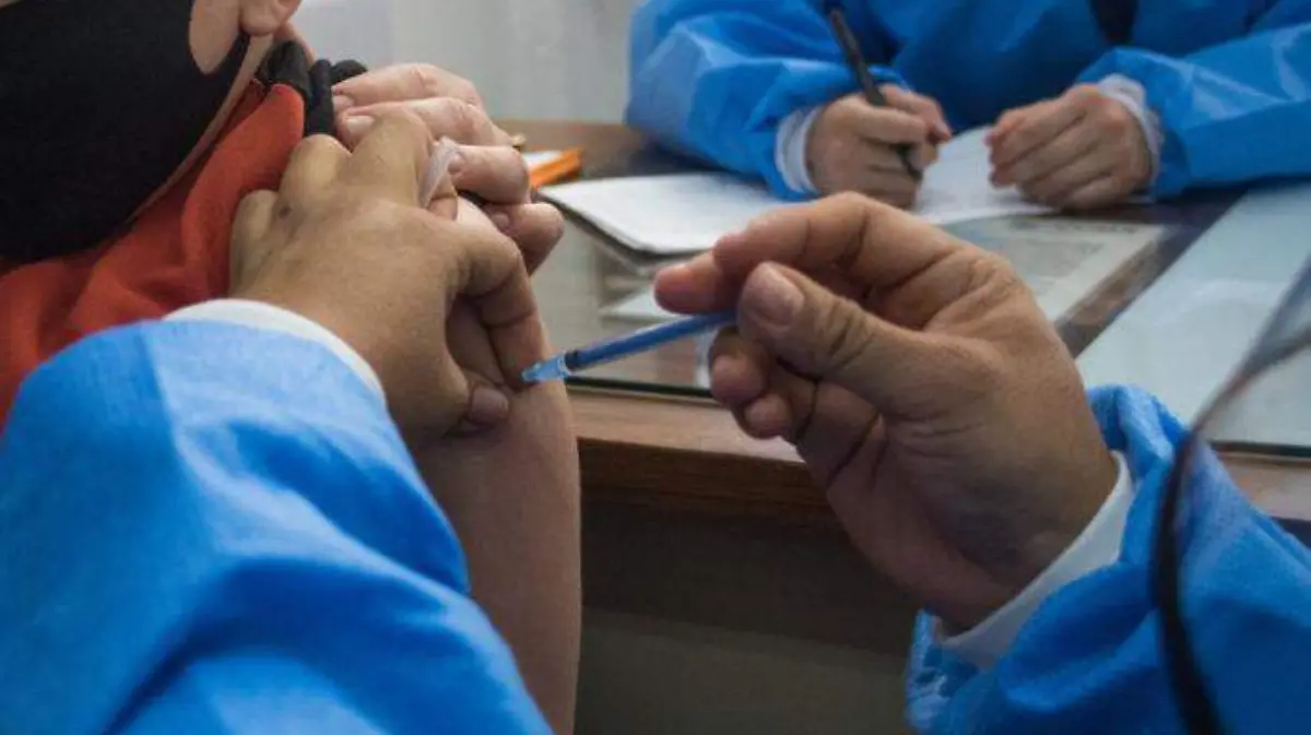 vacunación niños cuartooscuro