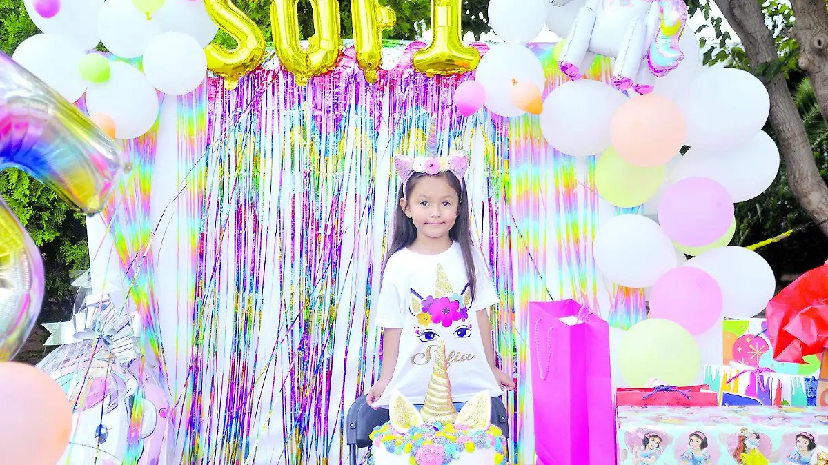 PRINCIPAL-SOFI LARA (2)