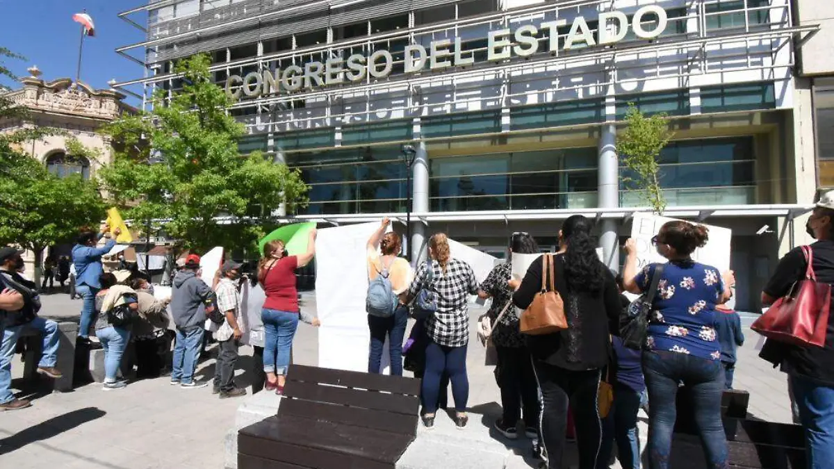 manifestación sierra azul congreso