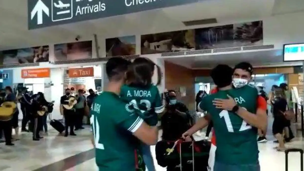 Mora mariachis