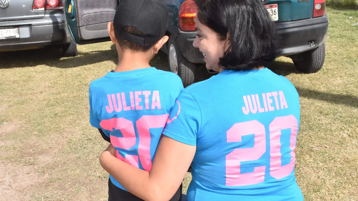 LEO NOTA PALOMA  (10)