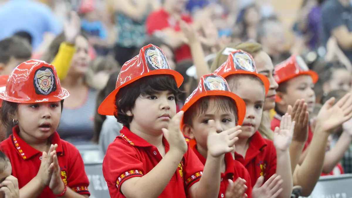 graduacion mis pasos en prevencion de incendios  (30)