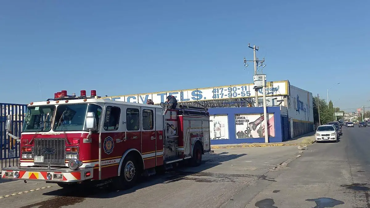 cervecera corona bombera incendio 