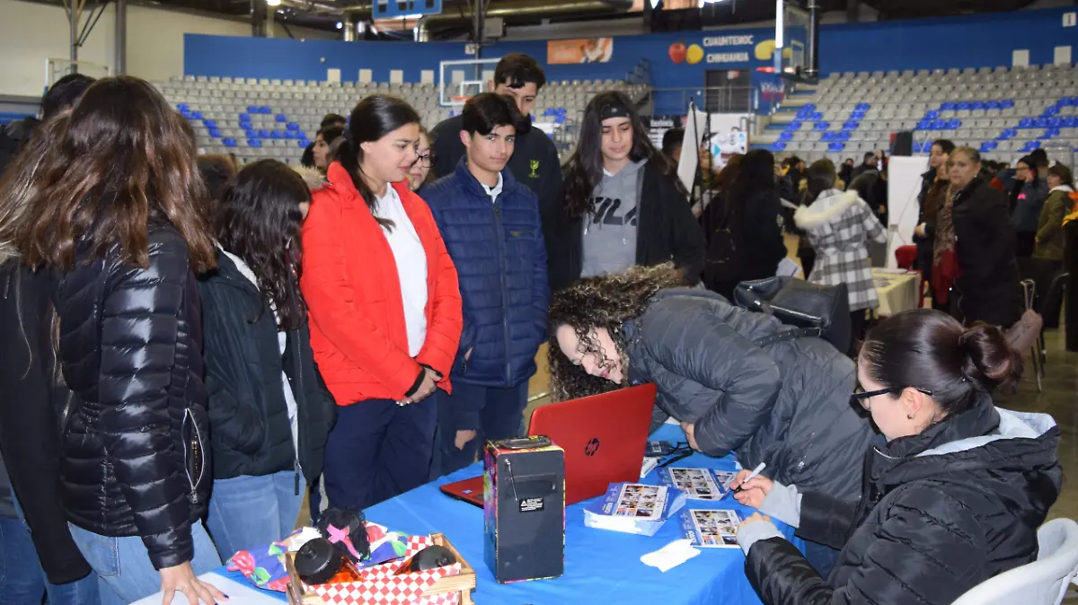 2 Ofrecen más de 50 carreras en feria vocacional FOTO MARIBEL ALBA