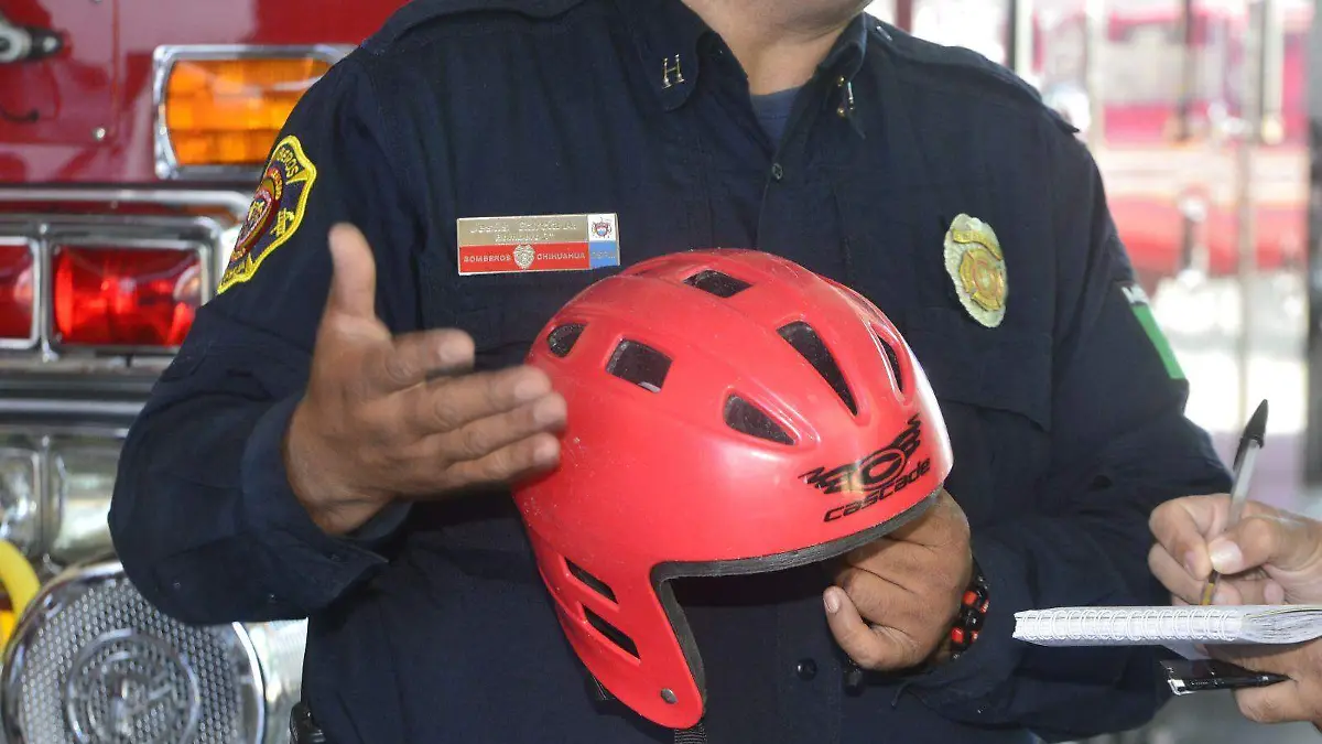 GERA- bomberos nota alex ruiz (1)