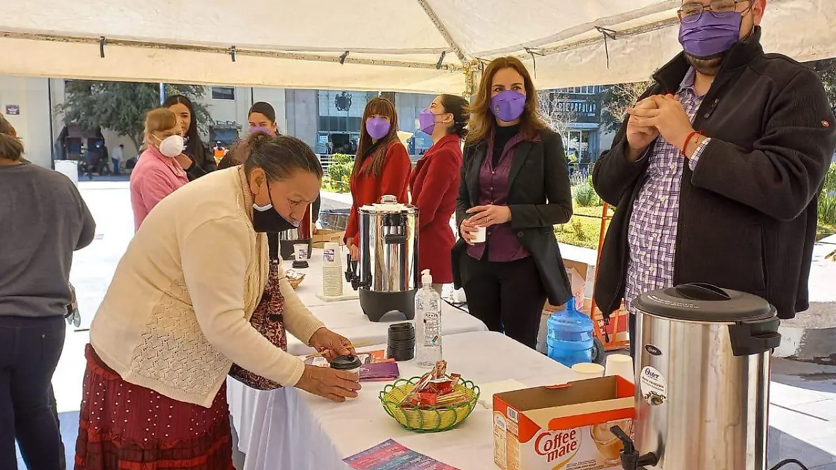 Conmemoran regidores día de la mujer 4